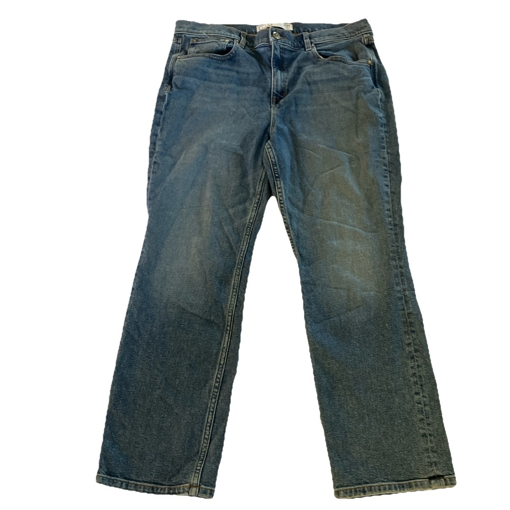 AYR High-Rise Straight Jeans in Medium Blue Wash